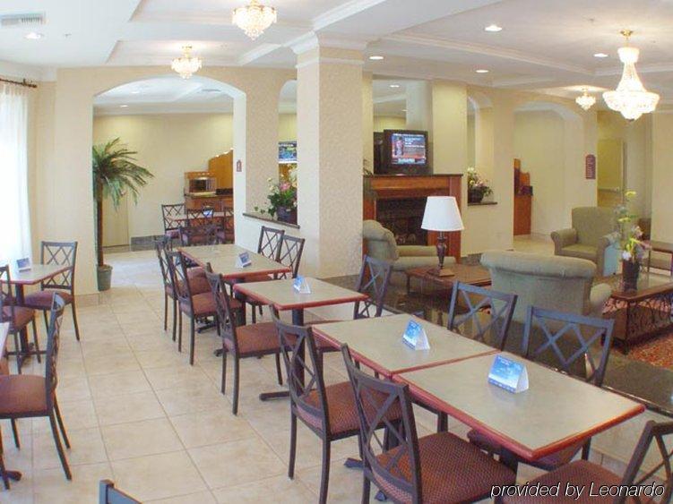 Holiday Inn Express Windsor Sonoma Wine Country By Ihg Exterior photo
