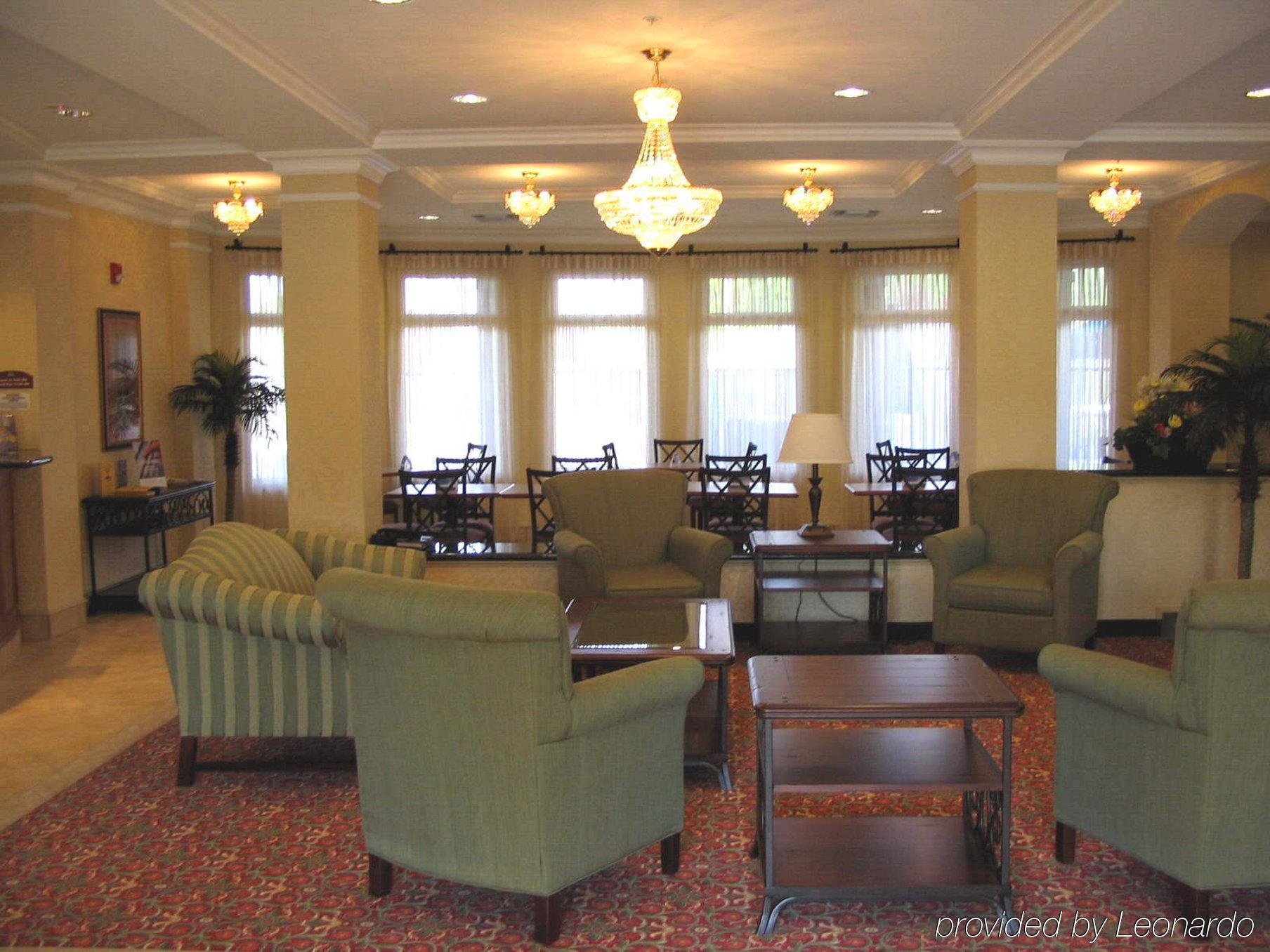 Holiday Inn Express Windsor Sonoma Wine Country By Ihg Exterior photo